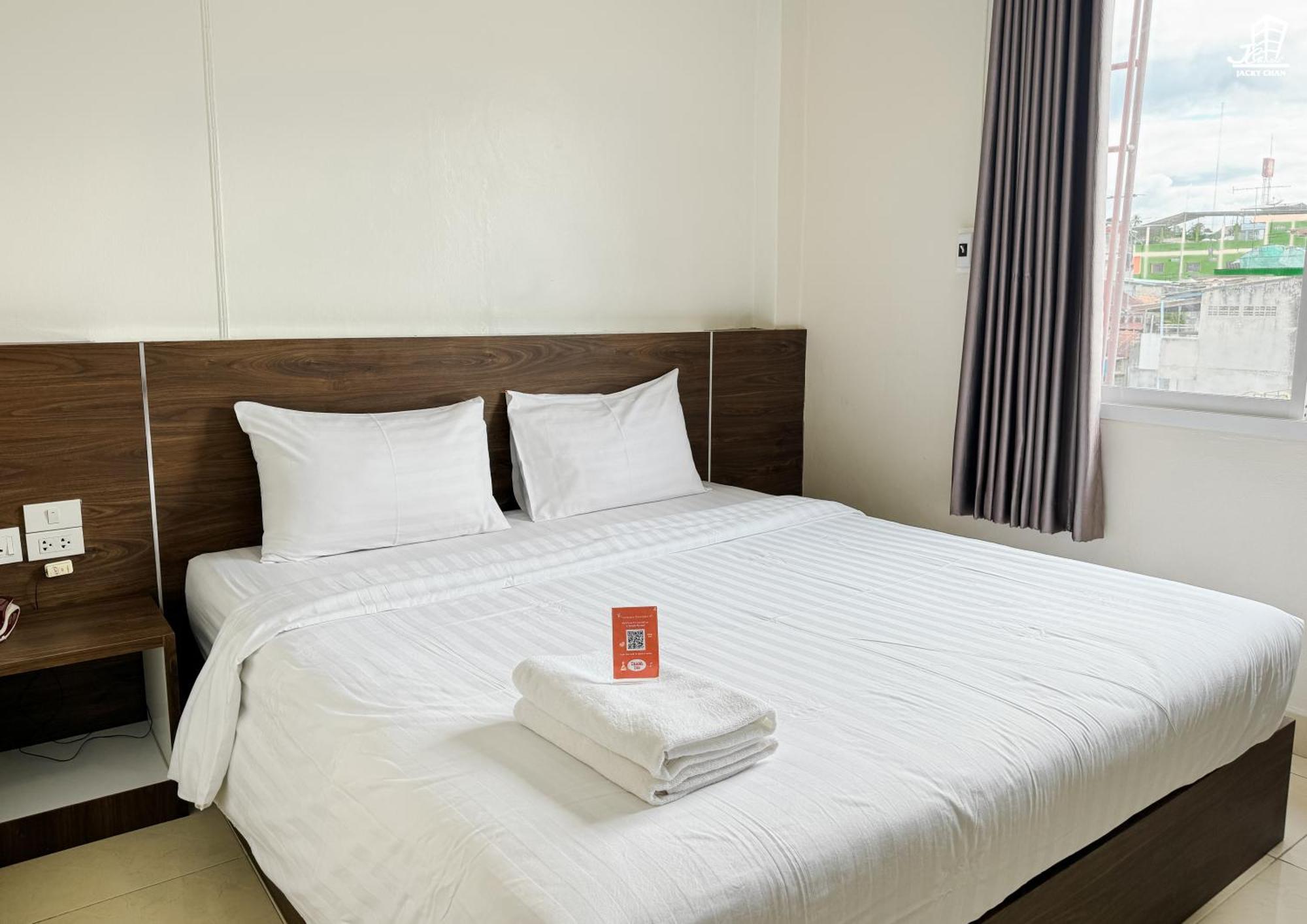 Jacky Chan Hotel Betong Exterior photo