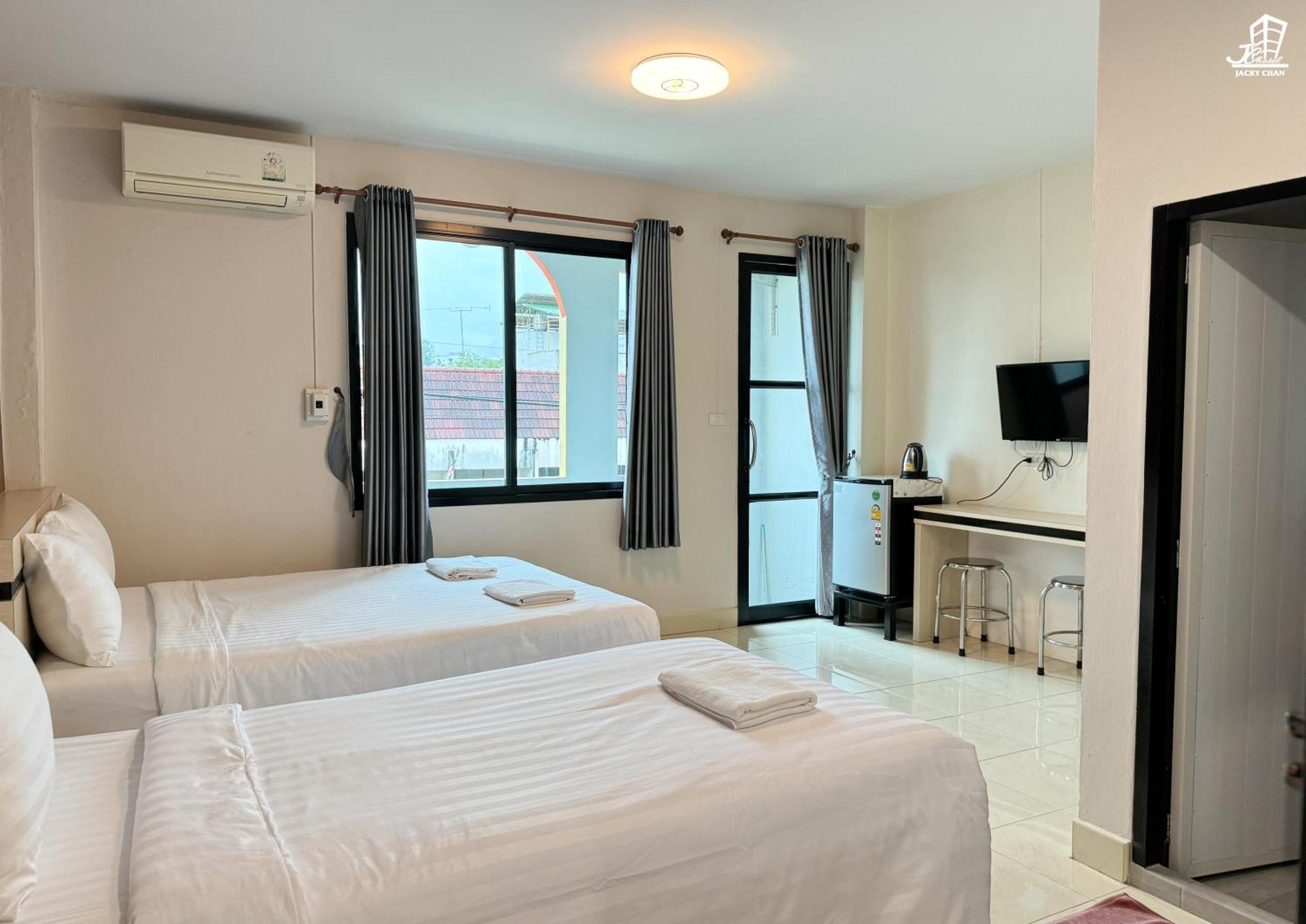 Jacky Chan Hotel Betong Exterior photo